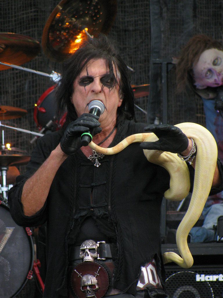 Alice Cooper a had
